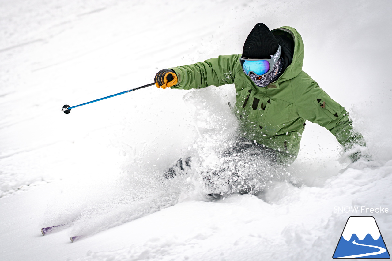 サッポロテイネ｜今シーズンは春セッション！プロスキーヤー・谷藤昌司さんと滑る１日。まさかのパウダー？！